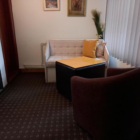 Prenociste Zan Hotell SJJ Rum bild
