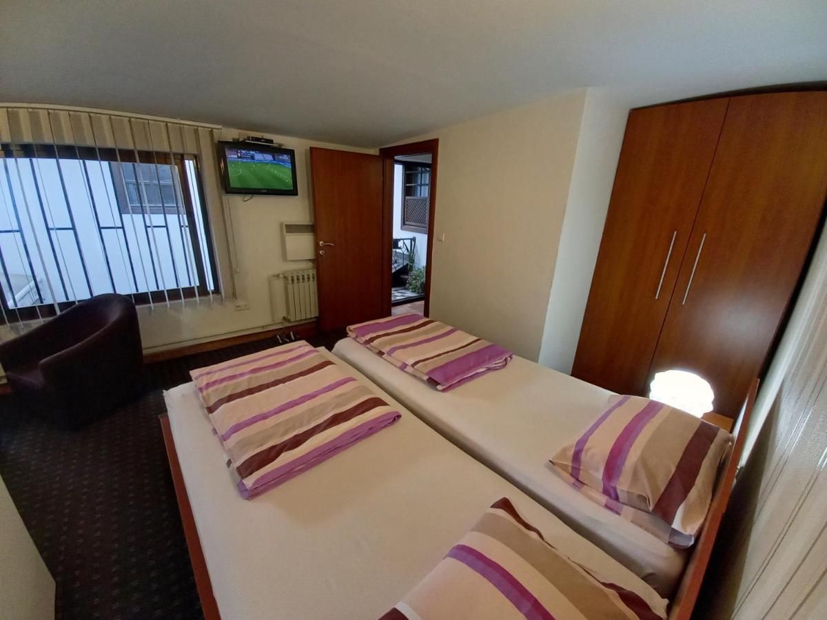 Prenociste Zan Hotell SJJ Exteriör bild